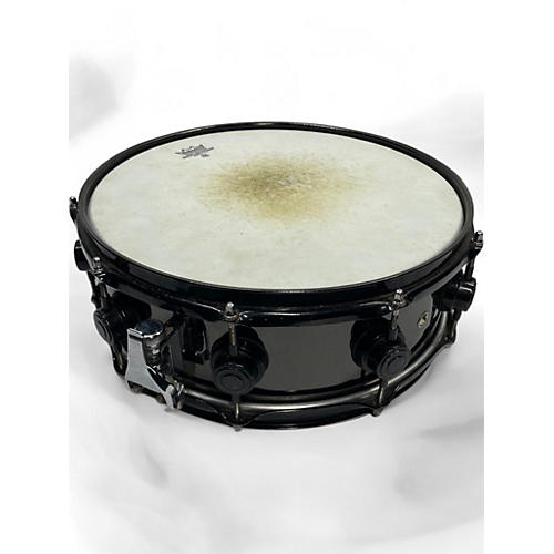 Used 1990s DW 5.5X14 snare drum Black Drum Black 10