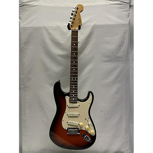 Used 1990s Fender American Deluxe Stratocaster 2 Color Sunburst Solid Body Electric Guitar 2 Color Sunburst