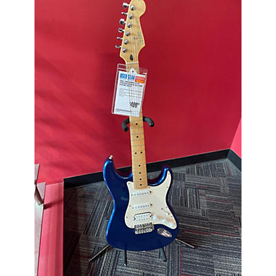 Fender Used 1990s Fender Player Stratocaster Blue Solid Body Electric Guitar