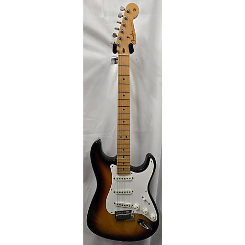 Fender Used 1991 Fender Custom Shop Stratocaster 3 Tone Sunburst Solid Body Electric Guitar 3 Tone Sunburst