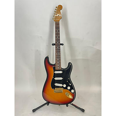 Fender Used 1992 Fender Artist Series Stevie Ray Vaughan Stratocaster Sunburst Solid Body Electric Guitar