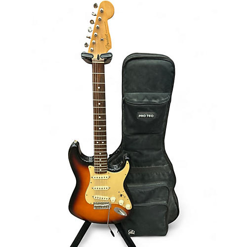 Used 1996 Fender 1962 Vintage Stratocaster 2 Color Sunburst Solid Body Electric Guitar 2 Color Sunburst