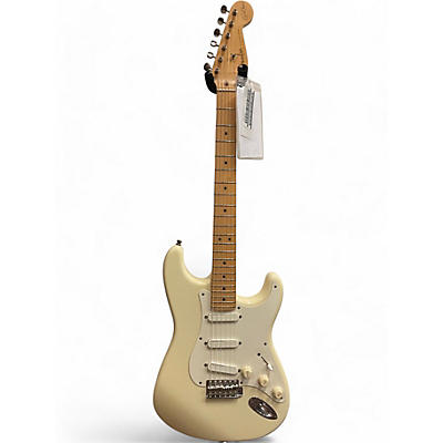 Used 1996 Fender ARTIST SIGNATURE ERIC CLAPTON STRATOCASTER Olympic White Solid Body Electric Guitar