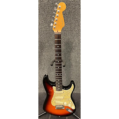 Used 1996 Fender American Deluxe Stratocaster Plus 2 Tone Sunburst Solid Body Electric Guitar