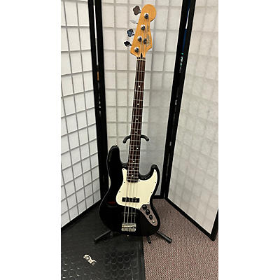 Fender Used 1996 Fender Standard Jazz Bass Black Electric Bass Guitar