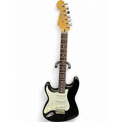Used 1998 Fender Stratocaster Black Electric Guitar