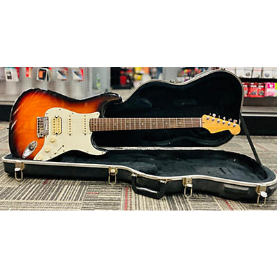 Fender Used 2000 Fender American Deluxe Stratocaster HSS Sunburst Solid Body Electric Guitar