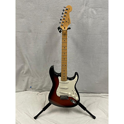 Fender Used 2001 Fender American Standard Stratocaster 3 Color Sunburst Solid Body Electric Guitar