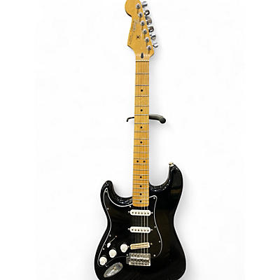 Used 2001 Fender Player Stratocaster Left Handed Black Solid Body Electric Guitar