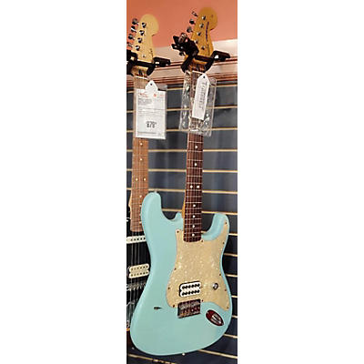 Fender Used 2001 Fender Tom Delonge Signature Stratocaster Daphne Blue Solid Body Electric Guitar