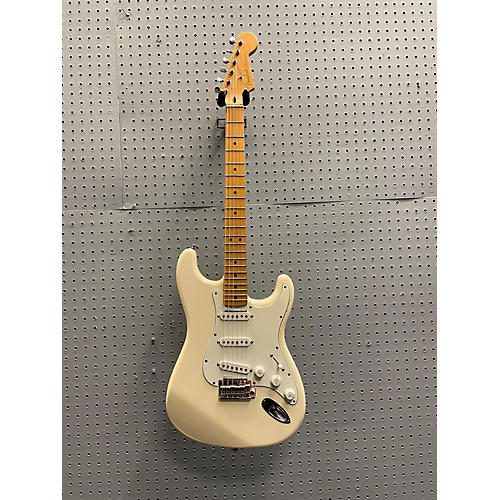 Fender Used 2002 Fender 2002 JIMMY VAUGHN STRAT MIM AGED WHITE Solid Body Electric Guitar AGED WHITE