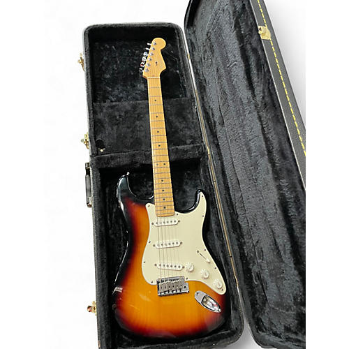 Used 2002 Fender American Standard Stratocaster SSS sunburst Solid Body Electric Guitar sunburst