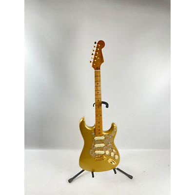 Fender Used 2004 Fender 50th Anniversary Stratocaster Aztec Gold Solid Body Electric Guitar