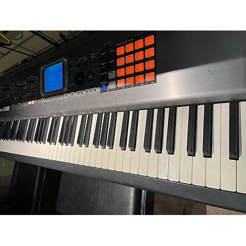 Roland Used 2004 Roland Fantom S-88 Keyboard Workstation