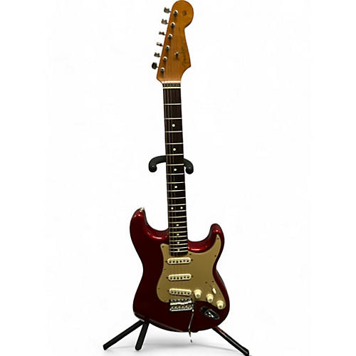 Fender Used 2005 Fender Classic Series '60s Stratocaster RED AND GOLD Solid Body Electric Guitar RED AND GOLD