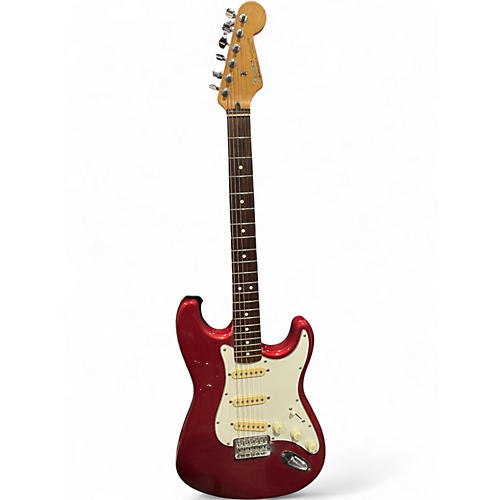 Used 2005 Fender Player Stratocaster Candy Apple Red Metallic Solid Body Electric Guitar Candy Apple Red Metallic