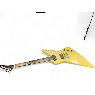 Used 2005 Gibson Explorer Alpine White Solid Body Electric Guitar