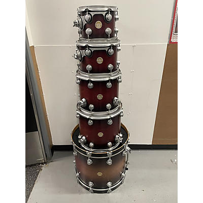 DW Used 2006 DW 5 piece Collector's Series Red Drum Kit