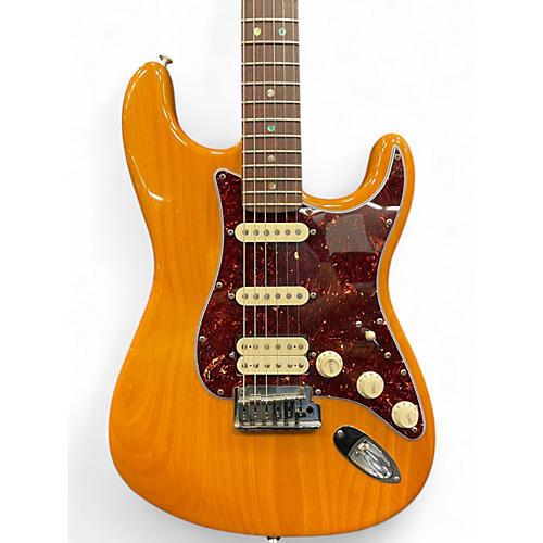 Used 2006 Fender American Deluxe Stratocaster Amber Solid Body Electric Guitar Amber