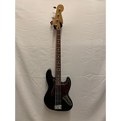 Fender Used 2006 Fender Deluxe Jazz Bass Black Electric Bass Guitar