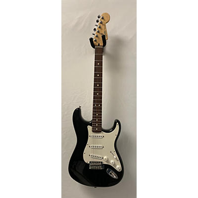 Fender Used 2006 Fender Standard Stratocaster Black And White Solid Body Electric Guitar