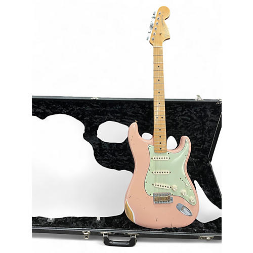 Used 2006 Fender Vintage 1968 Stratocaster Relic Custom Shop Shell Pink Solid Body Electric Guitar Shell Pink