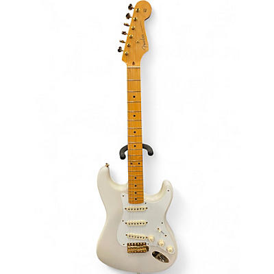 Used 2007 Fender American Vintage 1957 Commemorative Stratocaster White Blonde Solid Body Electric Guitar