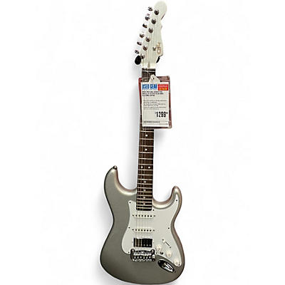 Used 2007 G&L SB-2 Vintage White Electric Bass Guitar