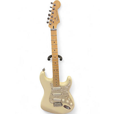 Used 2008 Fender Standard Strat Arctic White Solid Body Electric Guitar