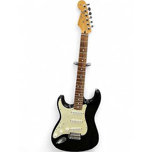 Used 2010 Fender Standard Stratocaster LEFTY Black Solid Body Electric Guitar Black