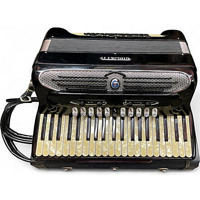 Used 2010 Giulietti bassetti e4 Accordion