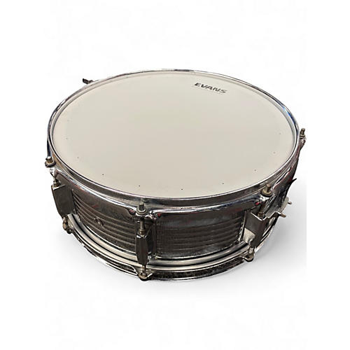 Used 2010s Pearl 14in steel snare  Chrome Drum Chrome 33