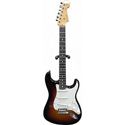 Fender Used 2011 Fender American Standard Stratocaster 3 Tone Sunburst Solid Body Electric Guitar