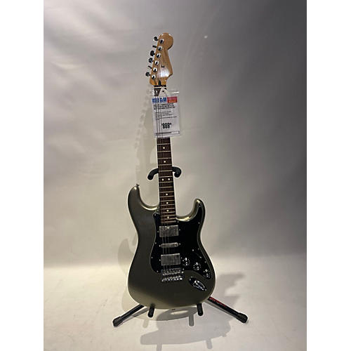 Fender Used 2011 Fender Blacktop Stratocaster HSH Metallic Gray Solid Body Electric Guitar Metallic Gray