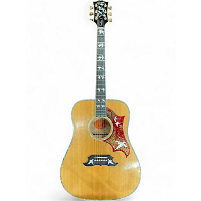 Gibson Used 2011 Gibson CUSTOM DOVES IN FLIGHT Natural Acoustic Guitar