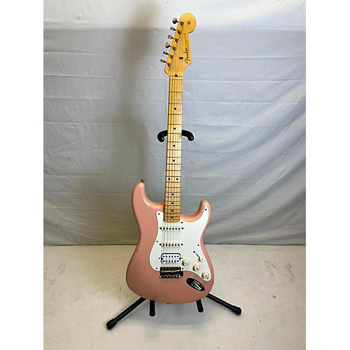 Fender Used 2012 Fender 1957 Relic Stratocaster Shell Pink Solid Body Electric Guitar Shell Pink