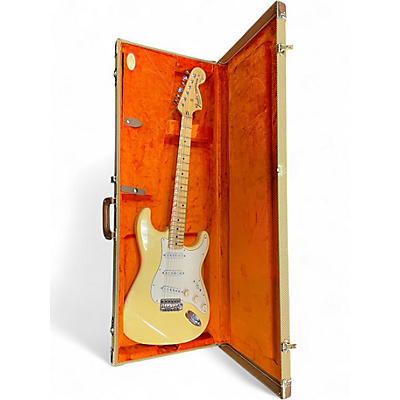 Used 2012 Fender Artist Series Yngwie Malmsteen Stratocaster Antique White Solid Body Electric Guitar