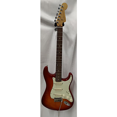 Fender Used 2013 Fender American Deluxe Stratocaster Sienna Sunburst Solid Body Electric Guitar