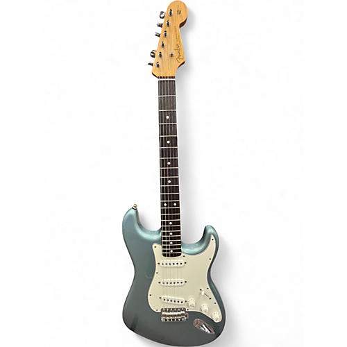Used 2013 Fender CUSTOM SHOP 1959 REISSUE STRATOCASTER Ice Blue Metallic Solid Body Electric Guitar Ice Blue Metallic