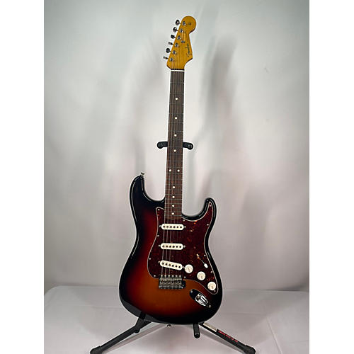 Fender Used 2014 Fender Artist Series John Mayer Stratocaster 3 Tone Sunburst Solid Body Electric Guitar 3 Tone Sunburst