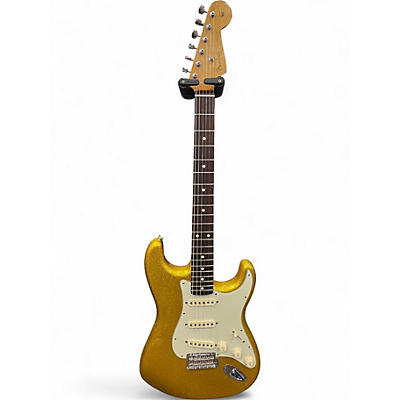 Used 2014 Fender Limited Edition Classic Player 60's Stratocaster Vegas Gold Solid Body Electric Guitar