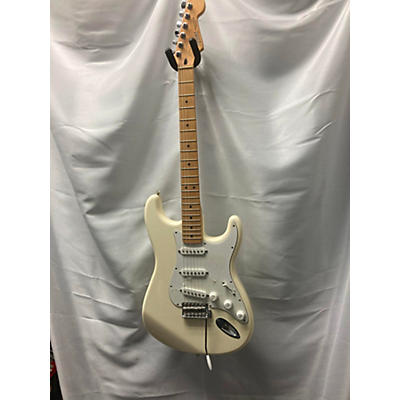 Fender Used 2014 Fender Player Stratocaster Antique White Solid Body Electric Guitar