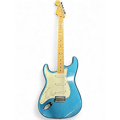 Used 2014 Fender Standard Stratocaster Left Handed Lake Placid Blue Electric Guitar