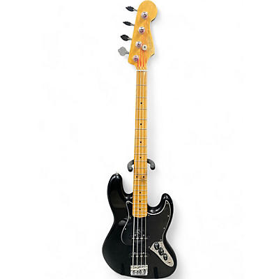 Fender Used 2015 Fender American Standard Jazz Bass Black Electric Bass Guitar