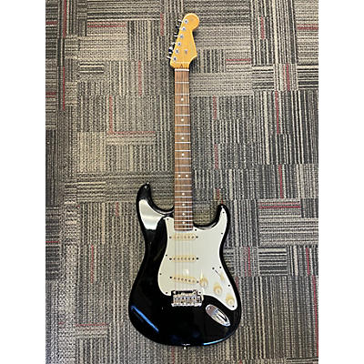 Used 2015 Fender American Standard Stratocaster Black Solid Body Electric Guitar