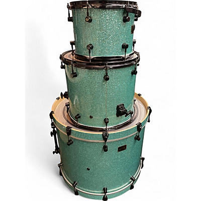 Spaun Used 2015 Spaun 3 Piece Custom Series Turquoise Sparkle Drum Kit