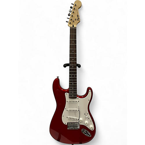 Squier Used 2015 Squier Bullet Stratocaster Candy Apple Red Solid Body Electric Guitar Candy Apple Red