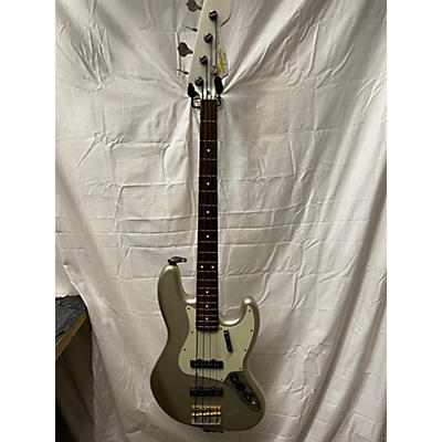 Squier Used 2015 Squier Classic Vibe 1960S Jazz Bass Inca Silver Electric Bass Guitar