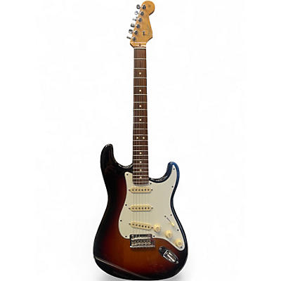 Used 2016 Fender 60TH ANNIVERSARY American Standard Stratocaster 3 Color Sunburst Solid Body Electric Guitar