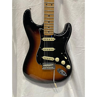 Fender Used 2016 Fender Standard Stratocaster 2 Tone Sunburst Solid Body Electric Guitar